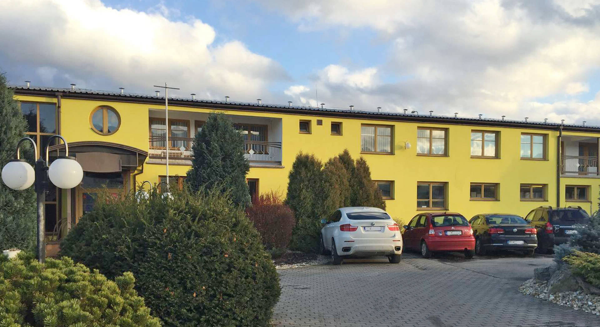 Tradewill company building