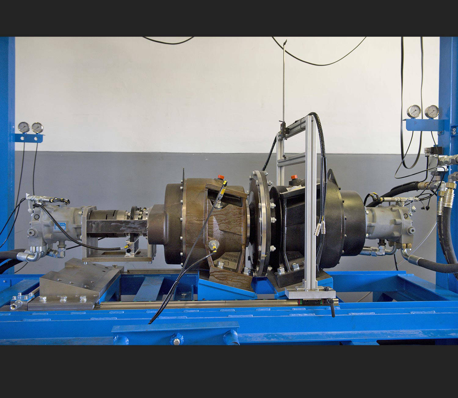 Hydraulic test stand